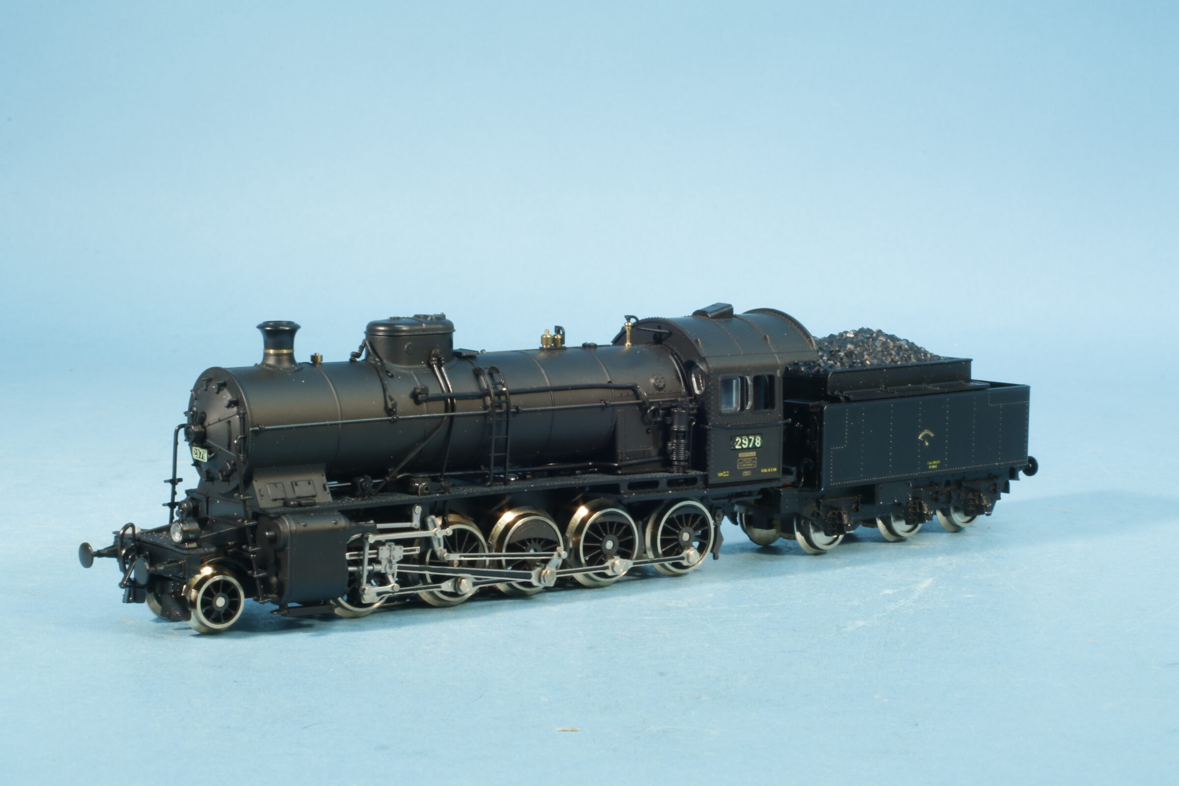 Roco 14111A, 1´E Schlepptenderlokomotive mit dreiachsigem Tender, schwarz. – Bild 2